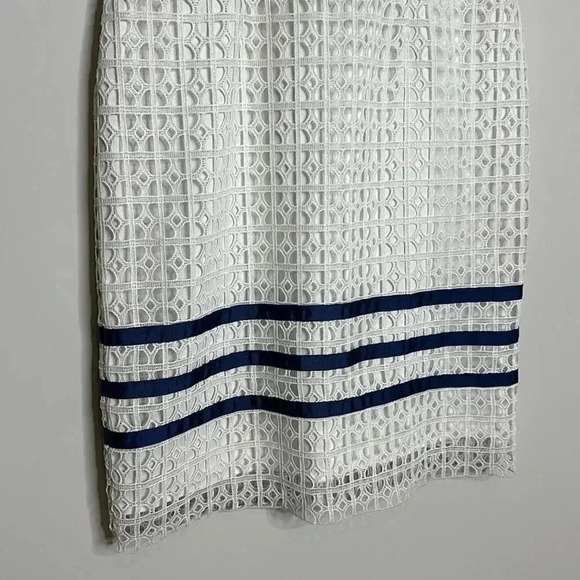 Cremieux White Dress with Blue Stripes - Picture 4 of 9